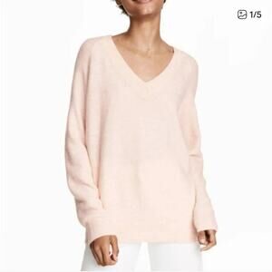 H&M Blush V-Neck Sweater